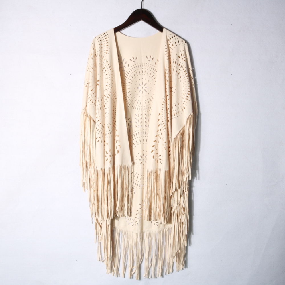 NWT Cream Western Boho Fringed Poncho